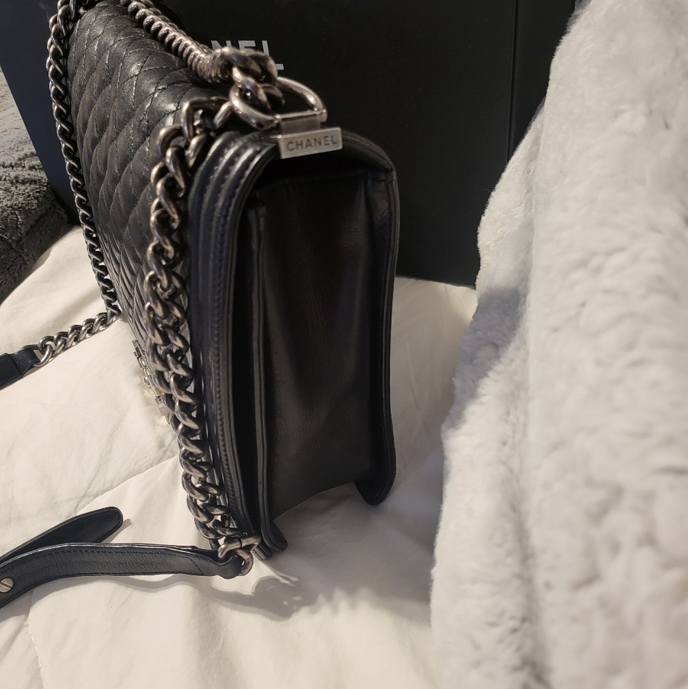 Sold Elsewhere**Chanel Leboy - Large - Picture 11 of 13